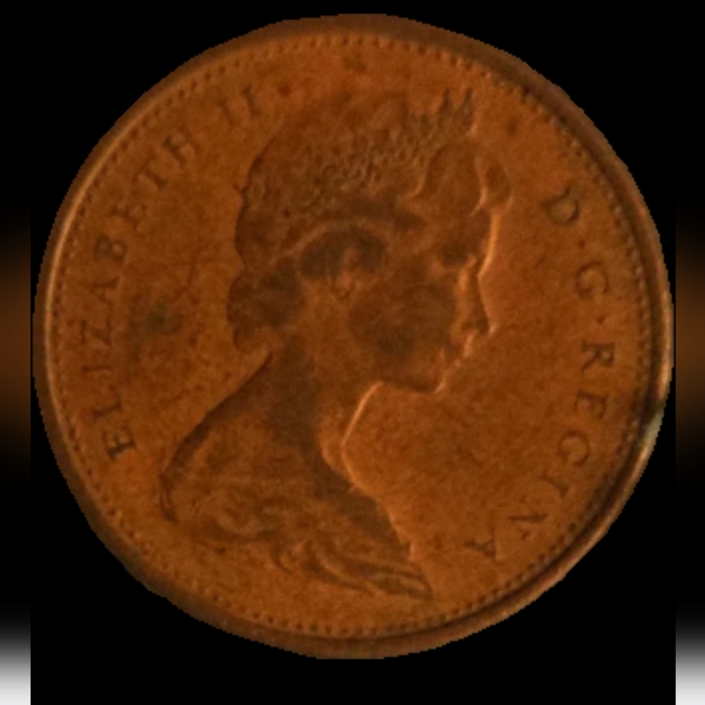 100th Anniversary of Canada Elizabeth II Commemorative Coin - Picture 5 of 6